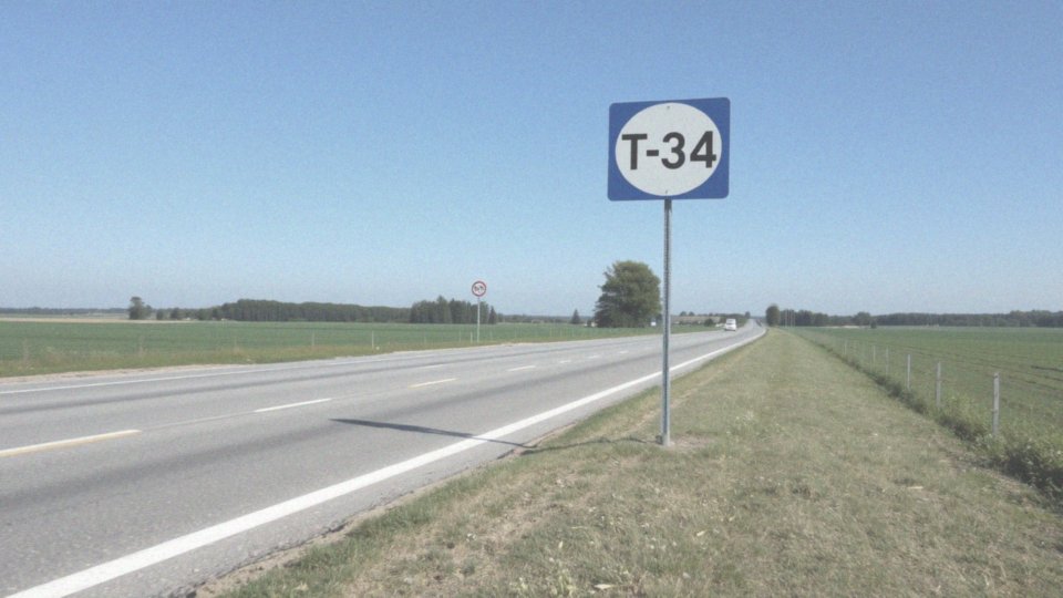 Jakie informacje przekazuje tabliczka T-34?